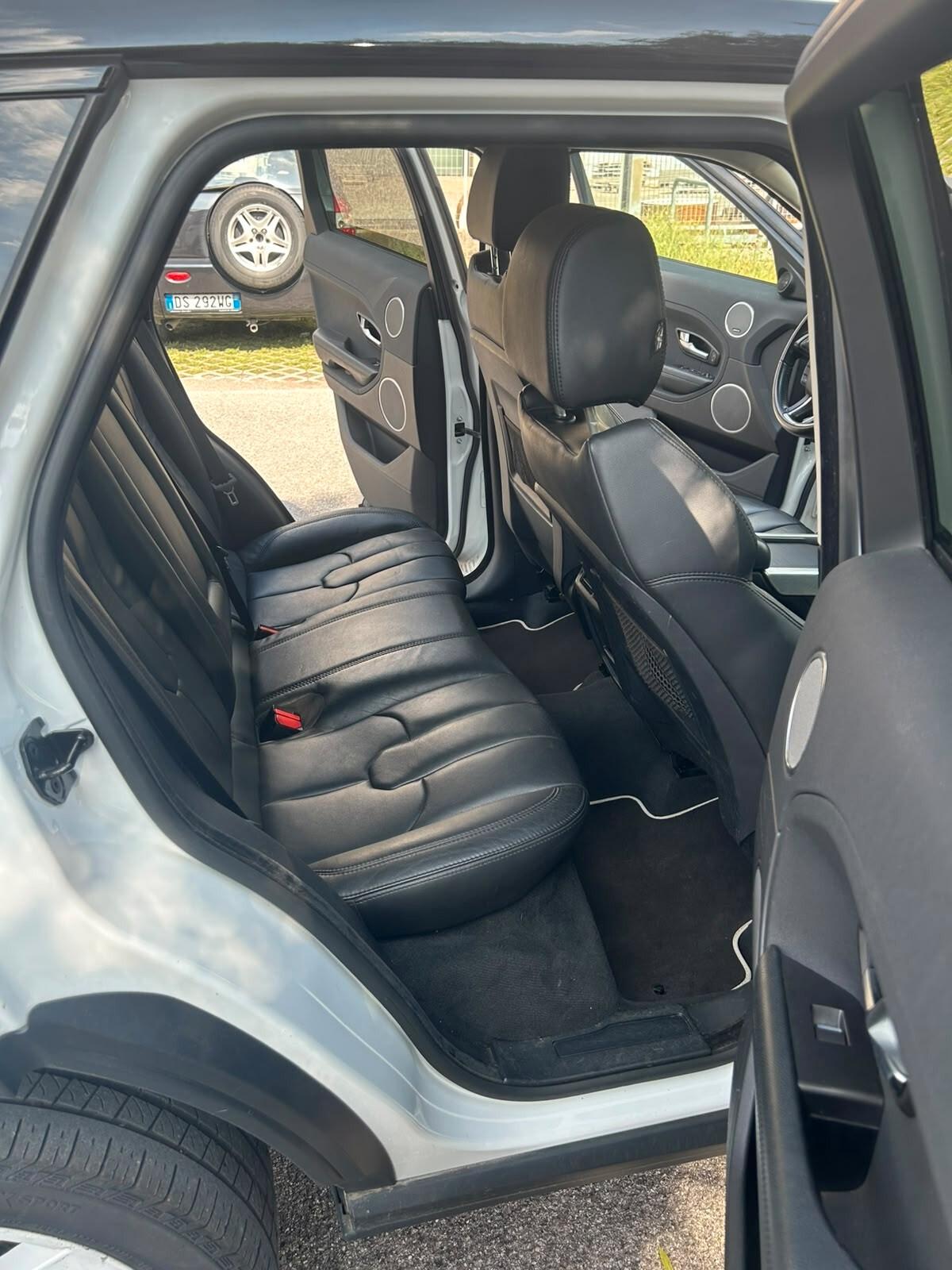 Land Rover Range Evoque 2.2 TD4 5p. British Edition Dynamic