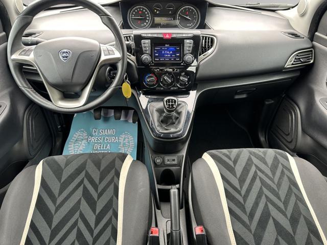 LANCIA Ypsilon 1.2 69 CV 5 porte Gold