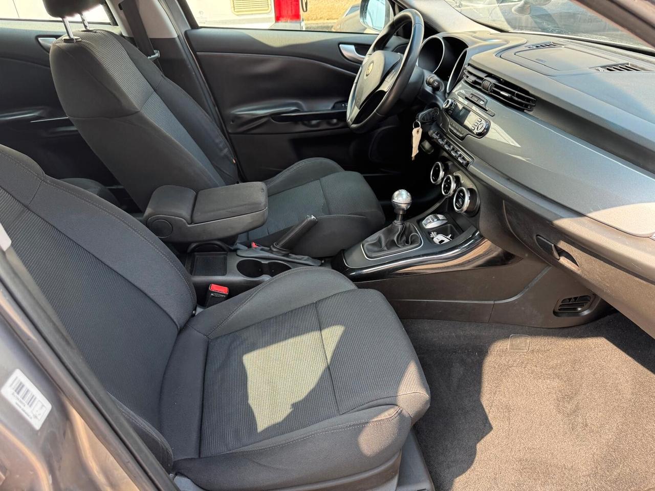 Alfa Romeo Giulietta 1.4 Turbo 120 CV*EURO5*CERCHI