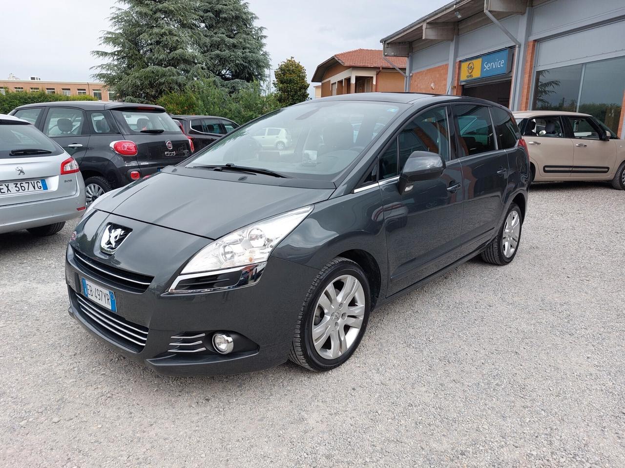 Peugeot 5008 1.6 HDi 110CV CAMBIO AUTOMATICO