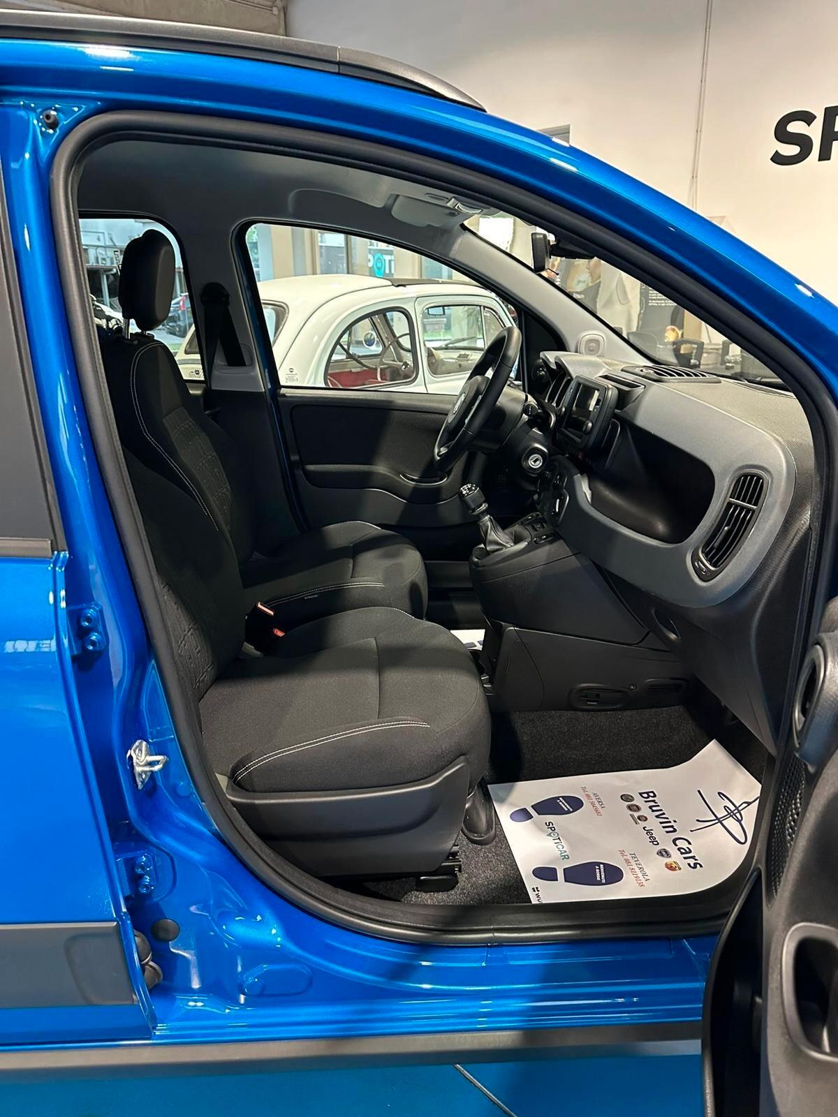 Fiat Panda 1.0 FireFly S&S Hybrid cross