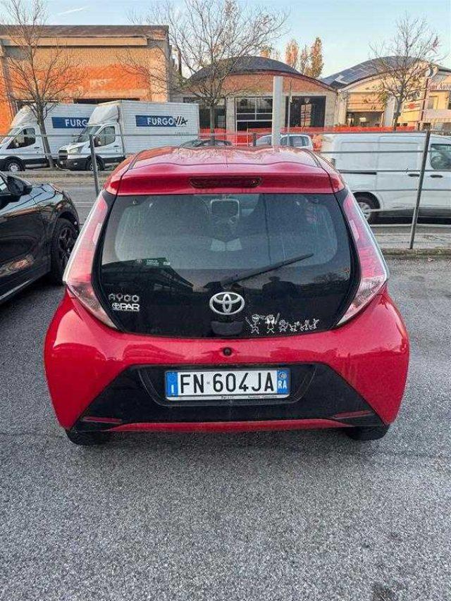 TOYOTA Aygo 1.0 VVT-i 69 CV 5 porte x-business