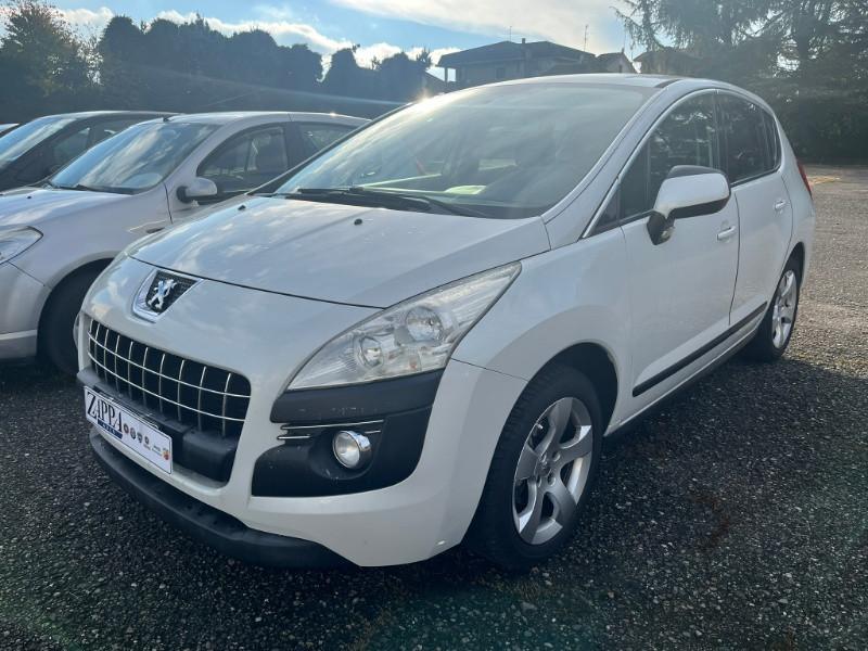 PEUGEOT 3008 1.6 HDi 110CV cambio robotizzato Premium
