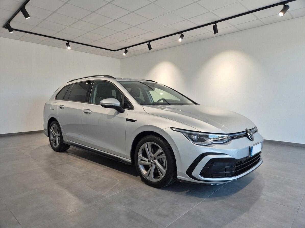 VOLKSWAGEN Golf Variant 2.0 TDI 150 CV DSG R-Line