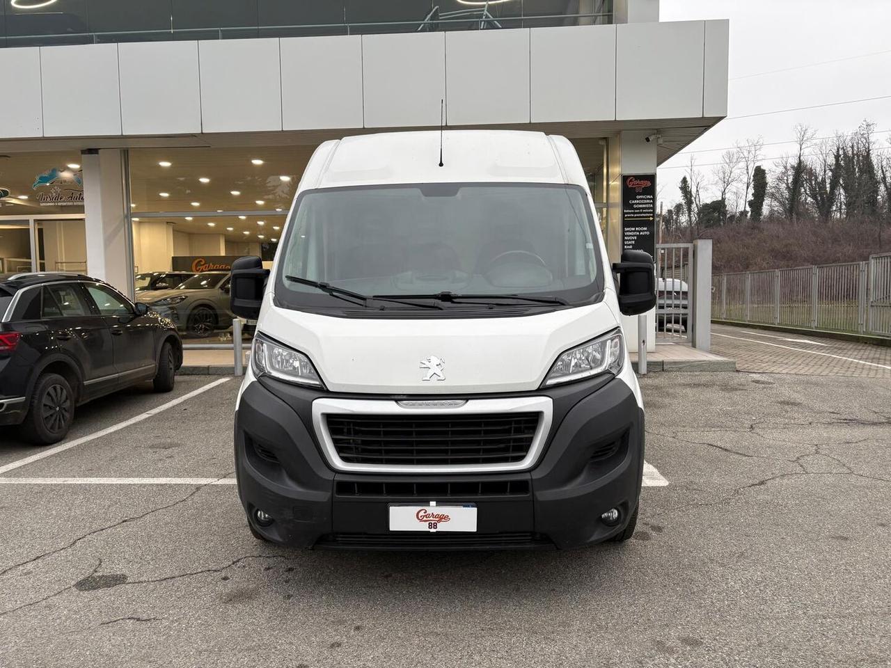 Peugeot Boxer III (II 2011) 335 2.2 bluehdi 140cv S&S L3H2