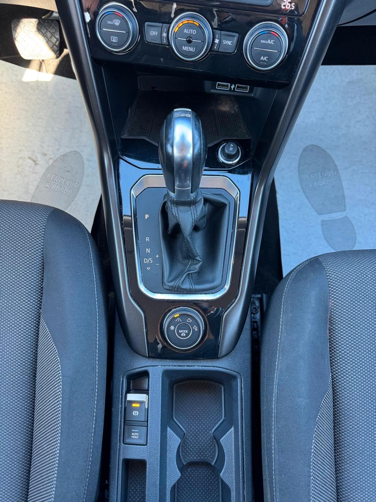 Volkswagen T-Roc 2.0 TDI SCR 150CV DSG 4MOTION STYLE BMT 2018