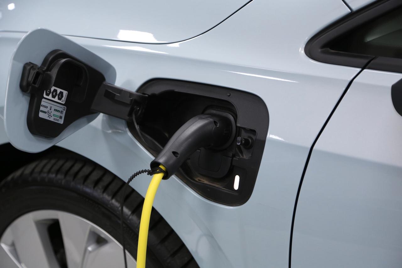 Volkswagen Golf 1.5 TSI eHybrid DSG 204 cv Edition Plus