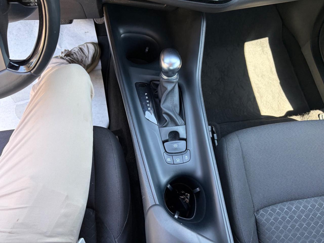 Toyota C-HR 1.8 Hybrid E-CVT Active