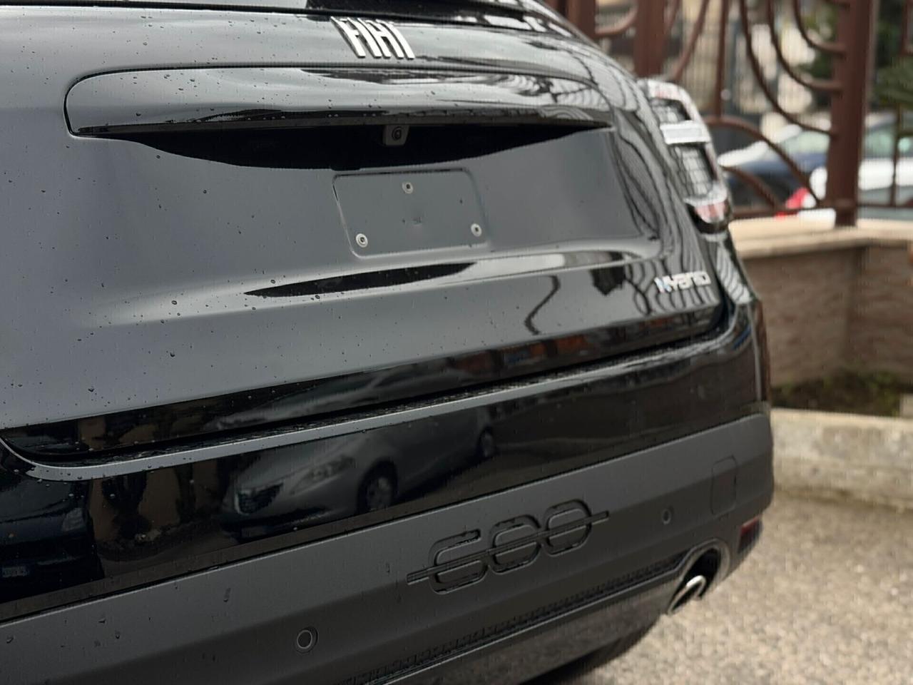 Fiat 600 Hybrid DCT MHEV La Prima