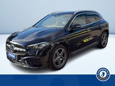 Mercedes-Benz GLA 180 d Automatic AMG Line Advanced Plus
