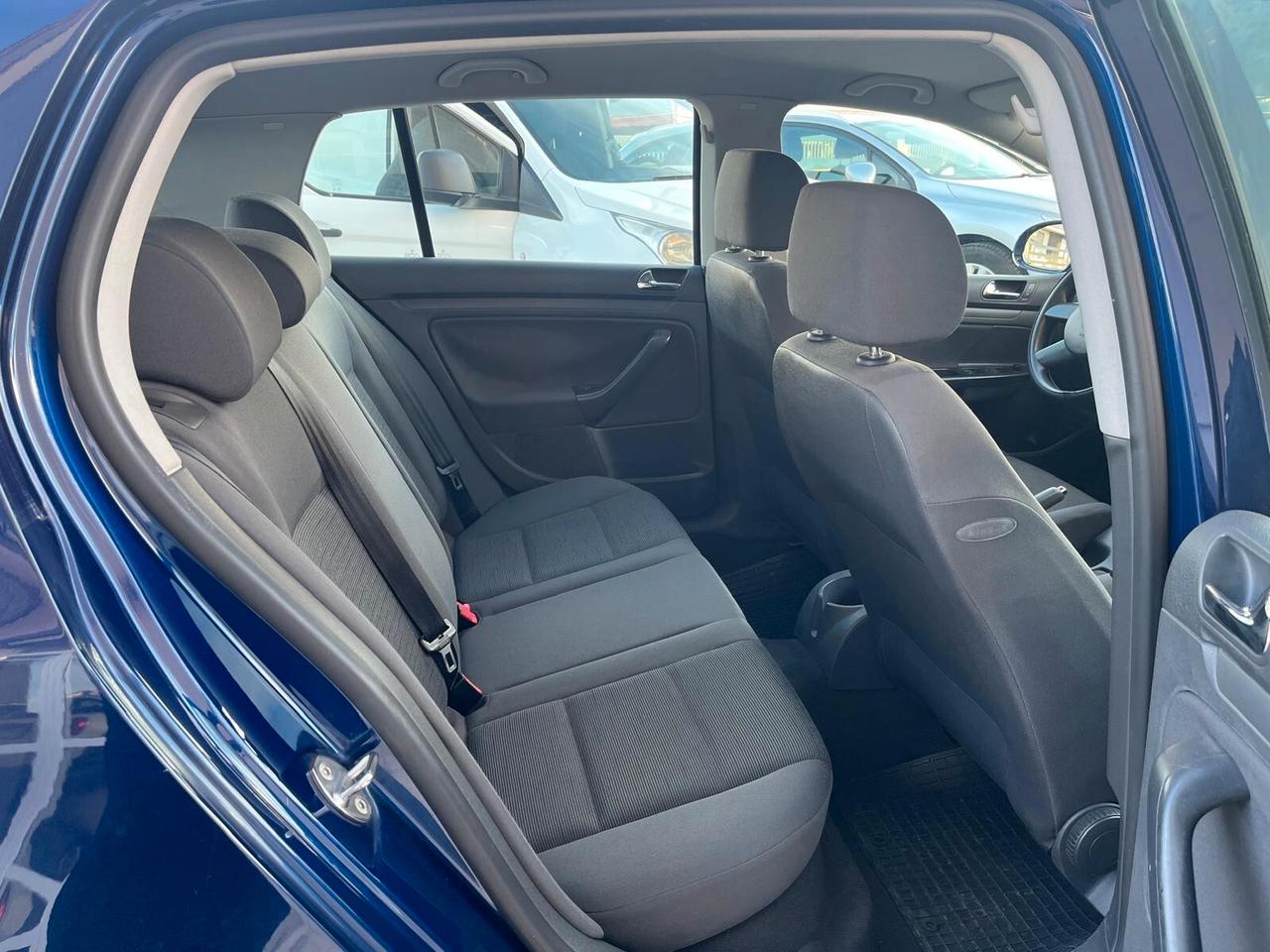 Volkswagen Golf 1.9 TDI 5p. Comfortline