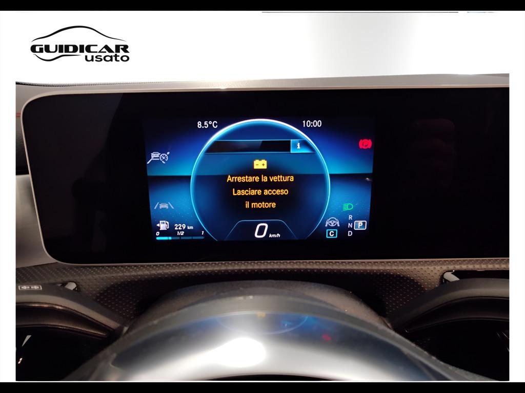 Mercedes-Benz CLA Sh.Brake - X118 - CLA Shooting Brake 200 d Premium auto