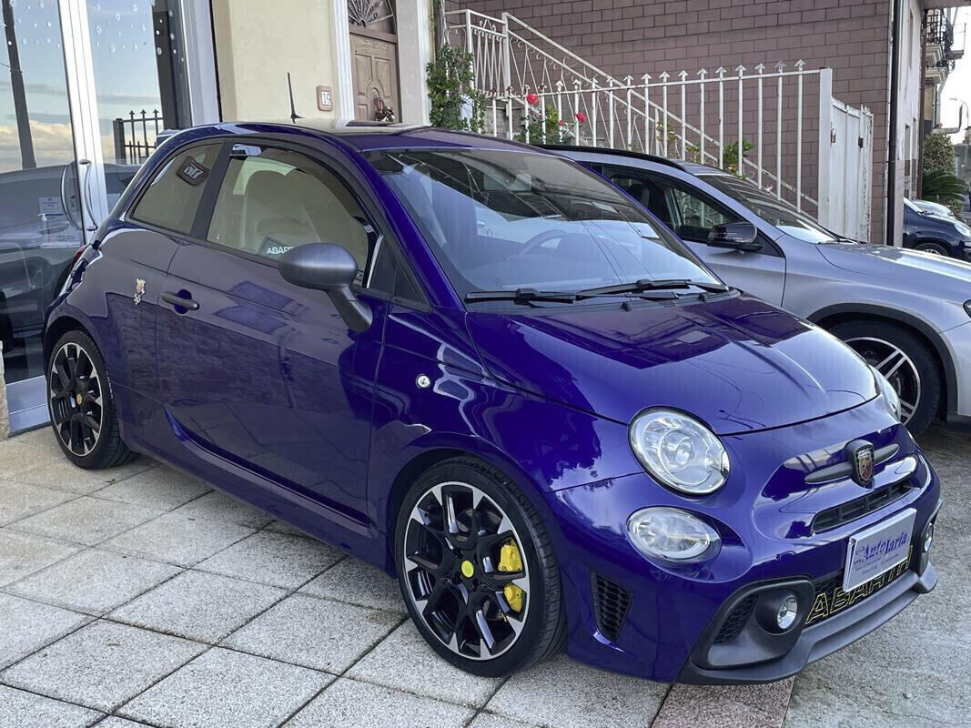 Abarth 595 1.4 Turbo T-Jet 180 CV Competizione "Sedili sabelt in carbonio-Navi-Fari bixeno-Pinze Brembo"