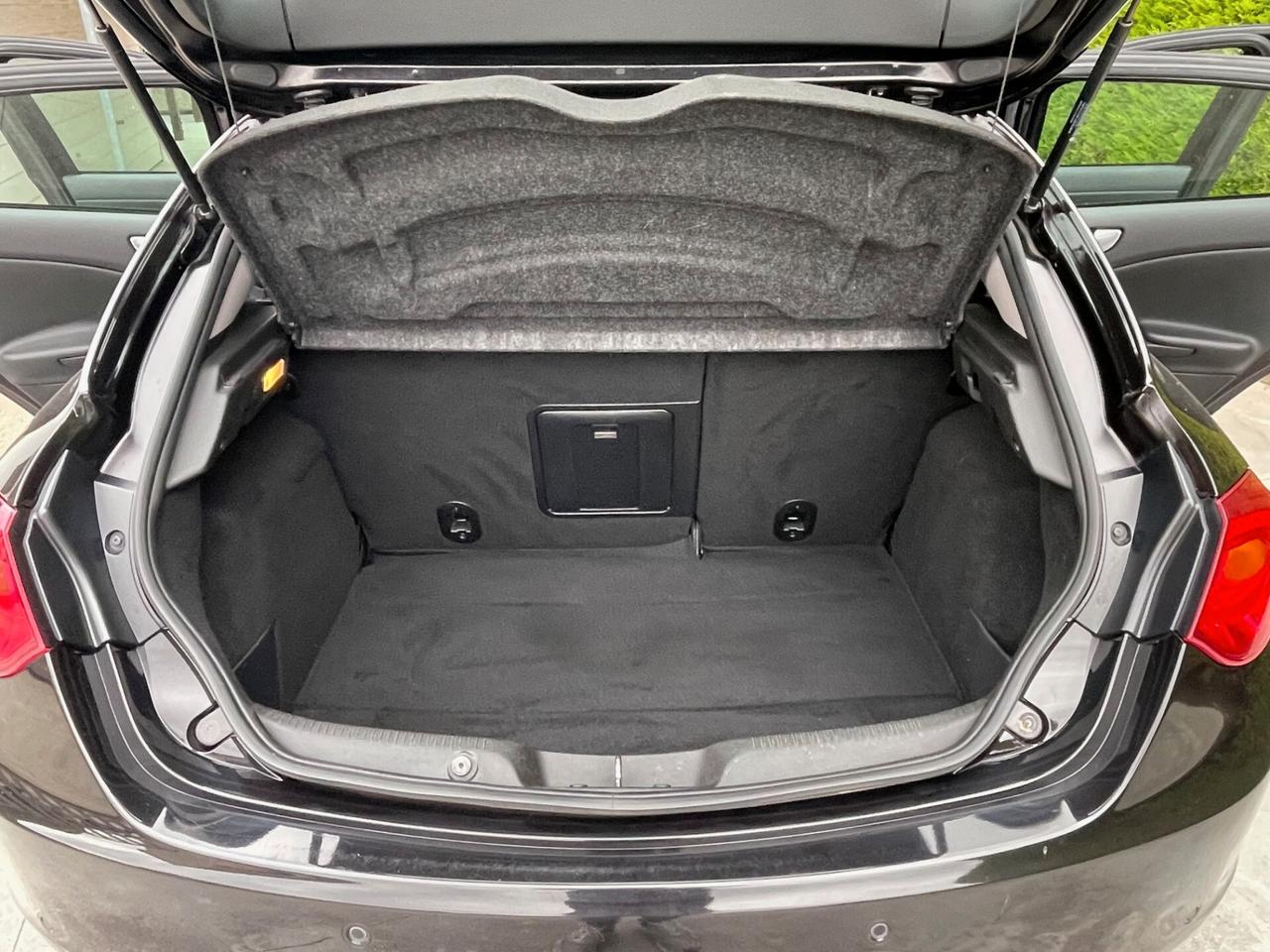 Alfa Romeo Giulietta 1.6 JTDm-2 120 CV Business