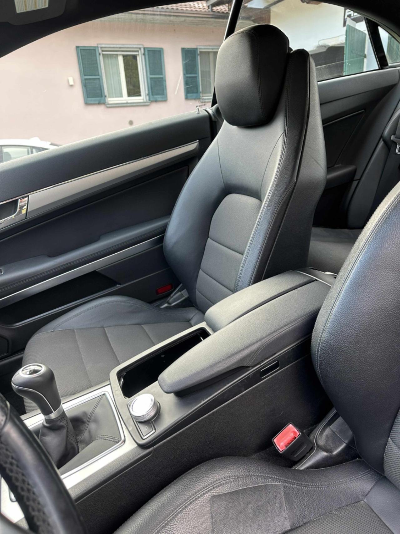 Mercedes-benz E 250 CDI FULLOPT UNICOPR KMCERT