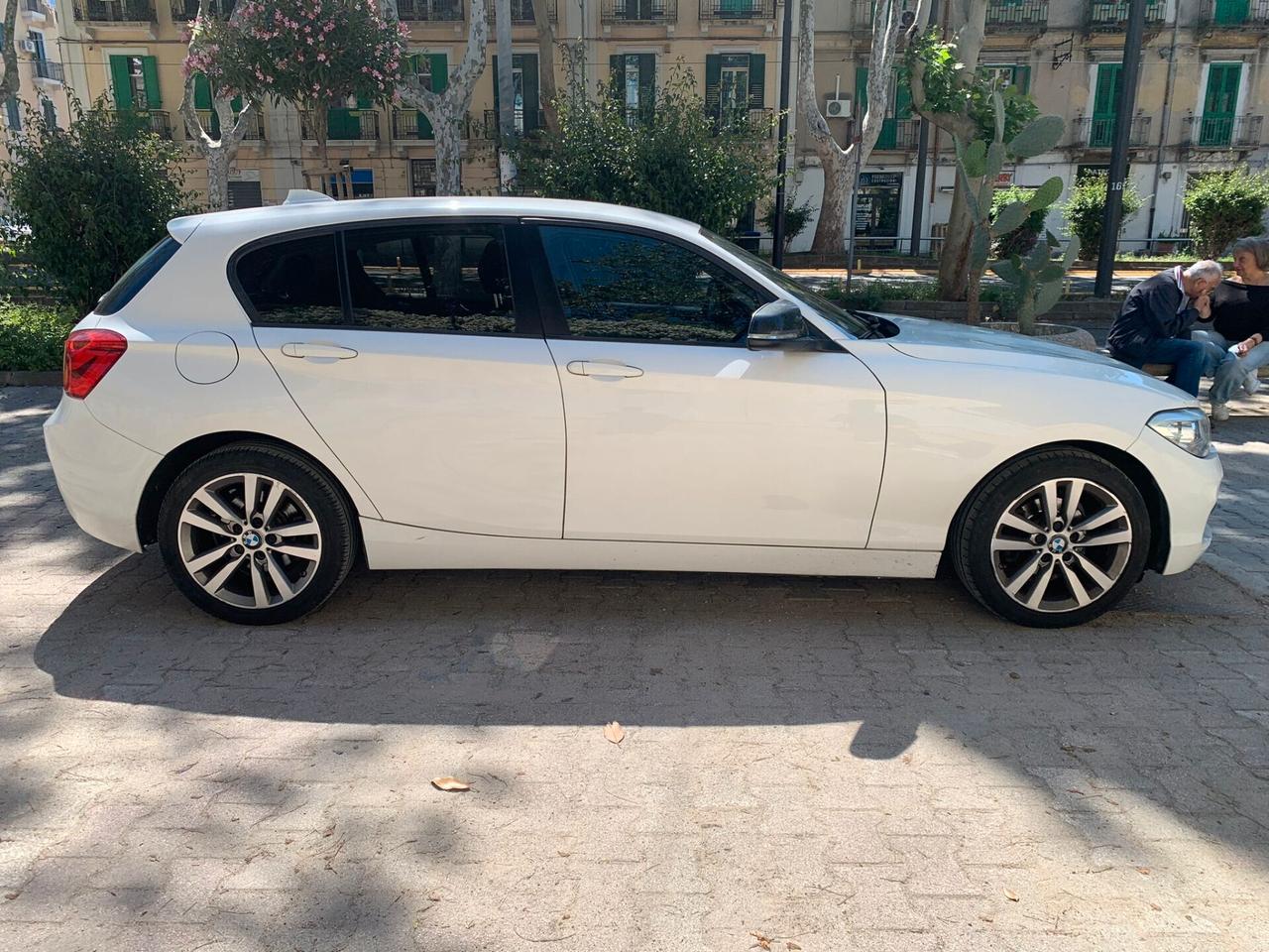 Bmw 116 5p. Advantage automatica