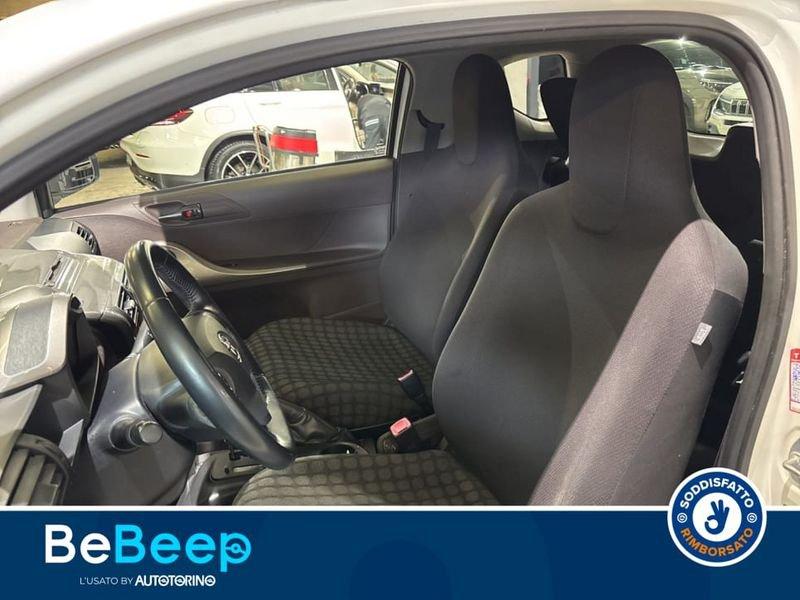 Toyota iQ 1.0 CVT (MULTIDRIVE)