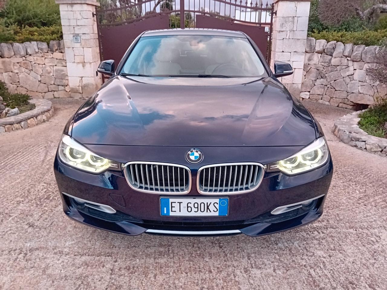 Bmw 320 320d xDrive Touring Modern