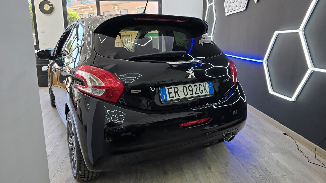 Peugeot 208 1.4 HDi 3 porte Allure