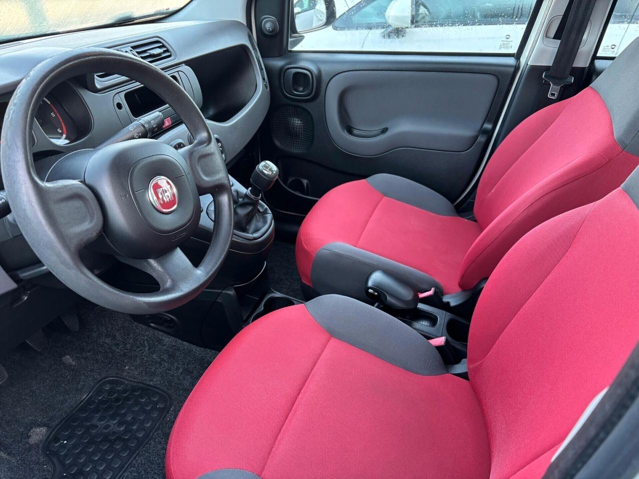 Fiat Panda 1.3 MJT S&S Lounge Neopatentati