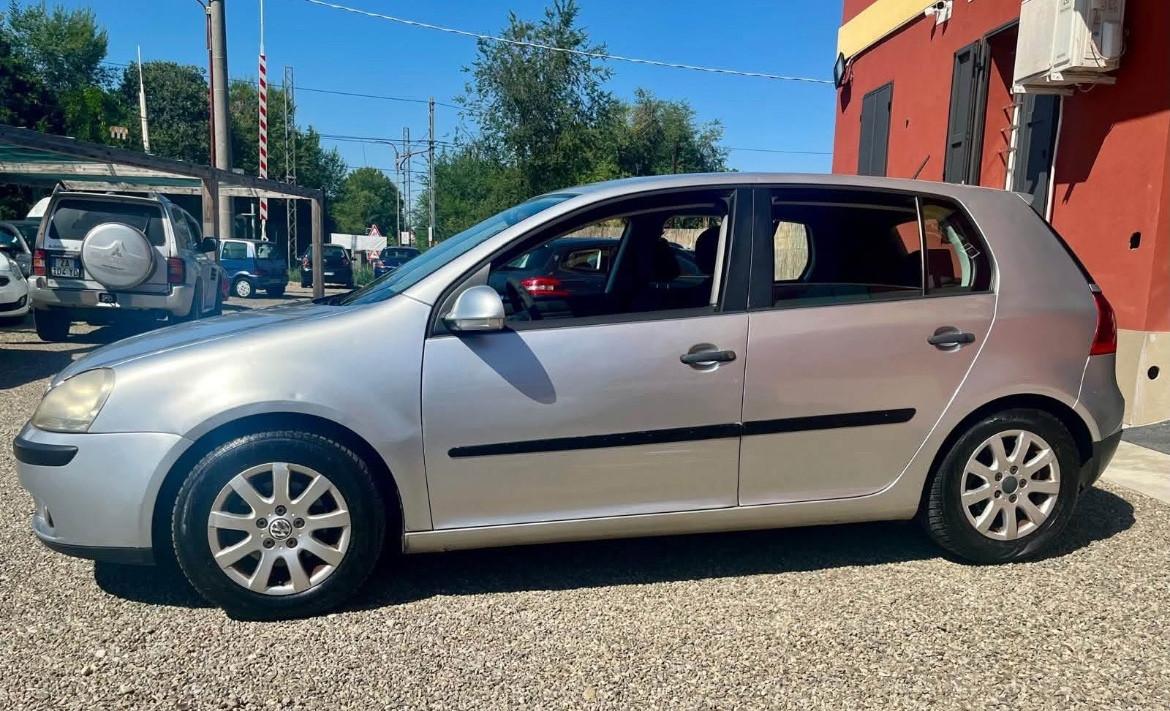 Volkswagen Golf 1.6 5p. Benzina & gpl!