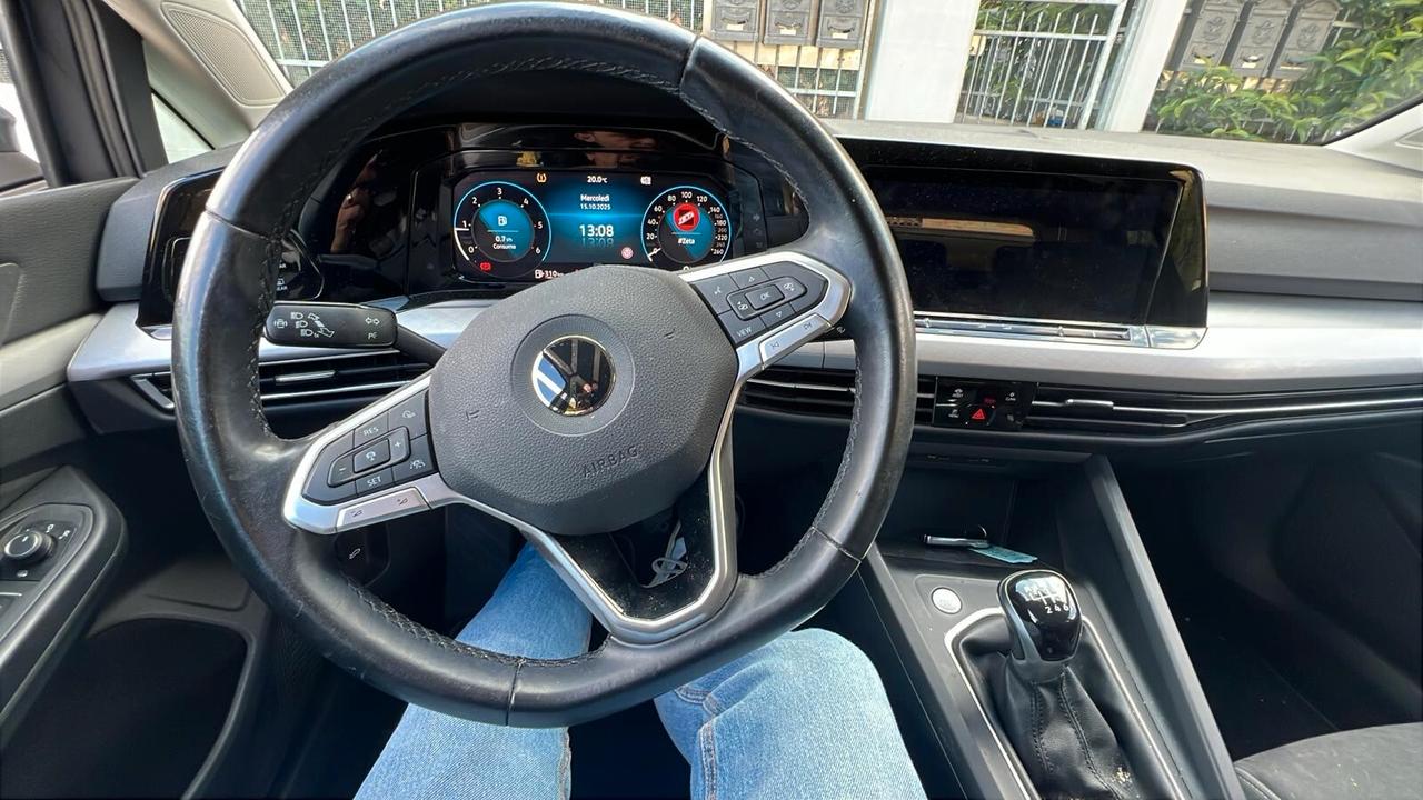 Volkswagen Golf 2.0 TDI SCR Style