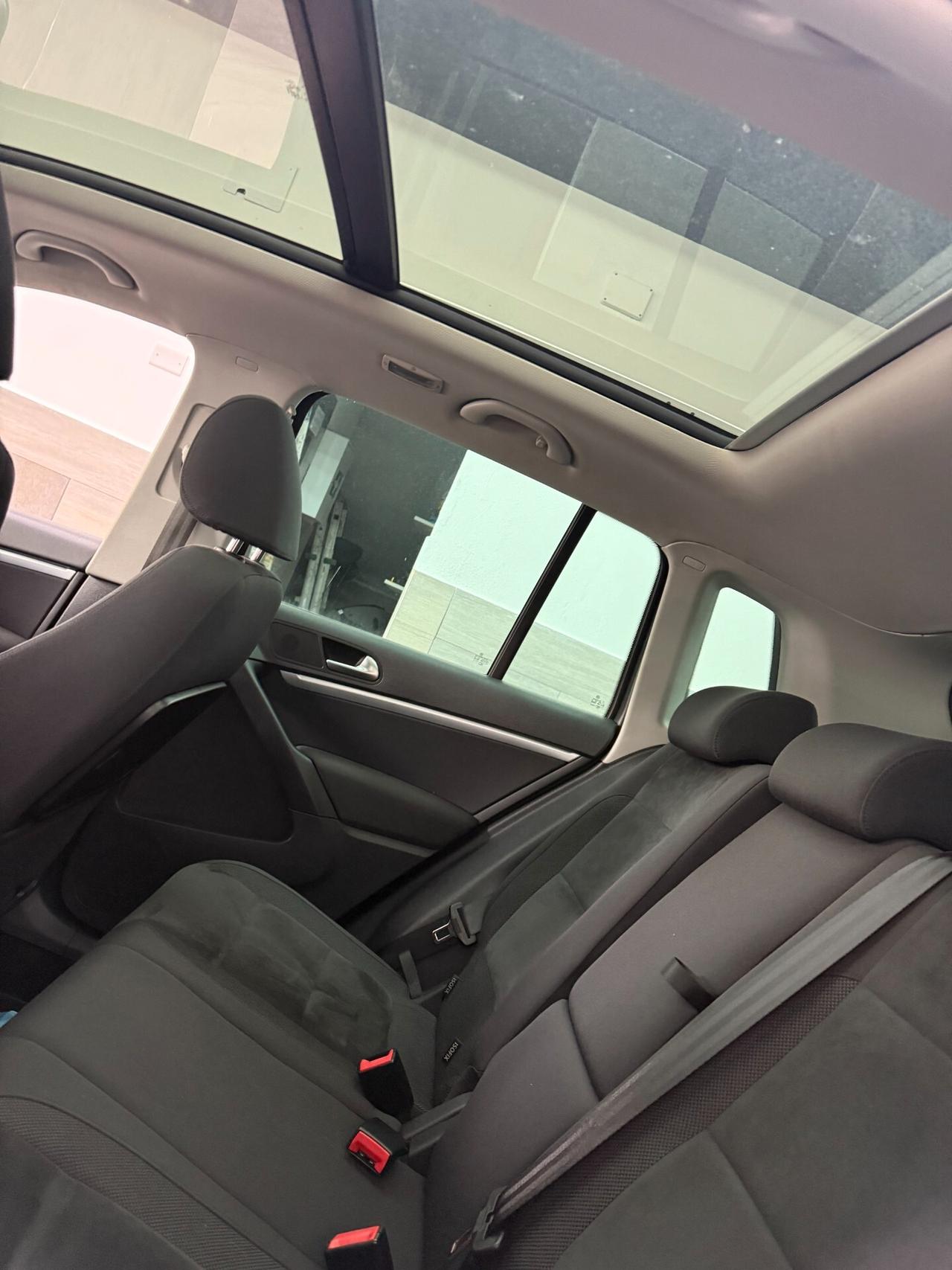 Volkswagen Tiguan 2.0 TDI 140CV 4MOTION DSG Sport & Style