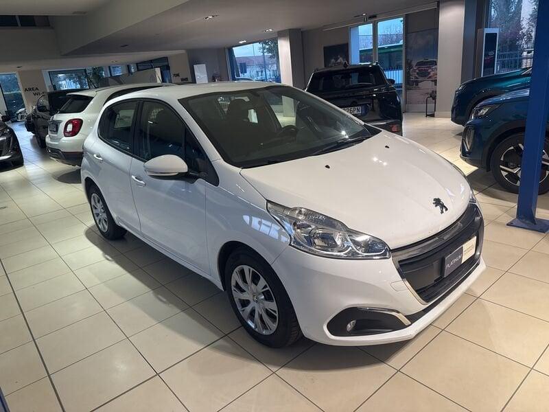 Peugeot 208 BlueHDi 100 S&S 5 porte Van Active 5.500 + IVA