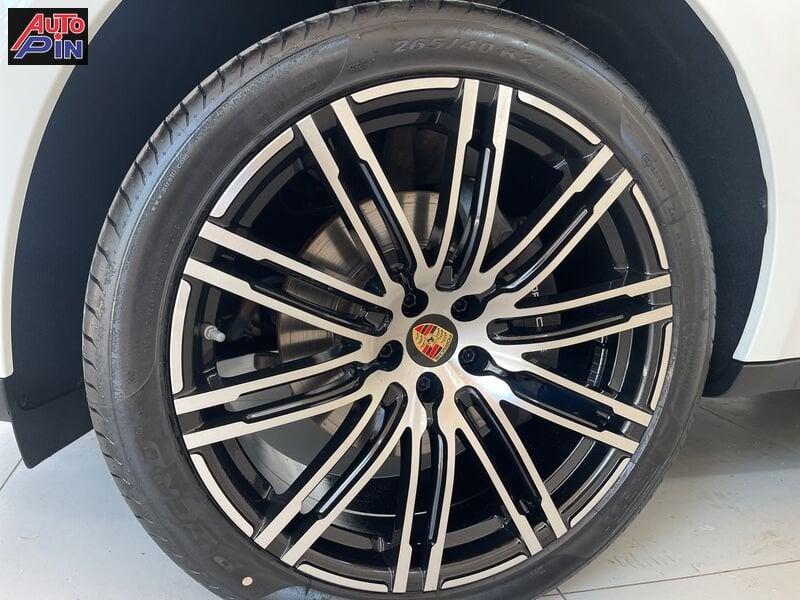 Porsche Macan 2.0 "Keyless entry"ACC*21”