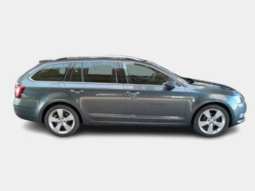 SKODA OCTAVIA WAGON 2.0 TDI STYLE DSG