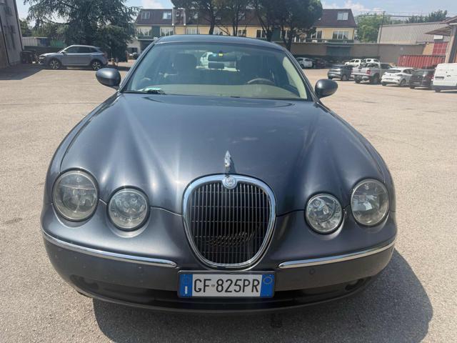 JAGUAR S-Type 2.7 diesel V6 Sport senza nessun lavoro da fare