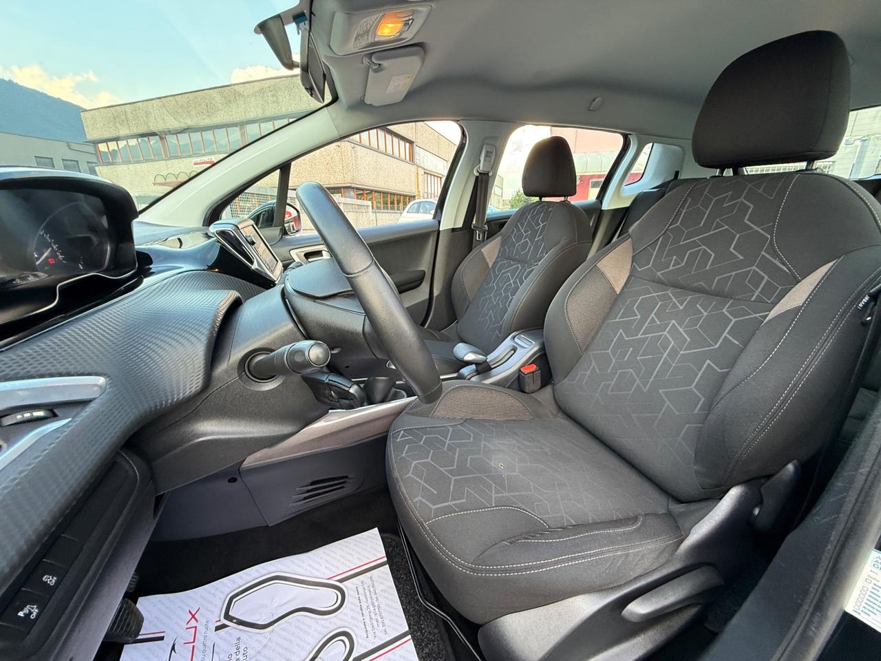 Peugeot 2008 BlueHDi 75CV NEOPATENTATI