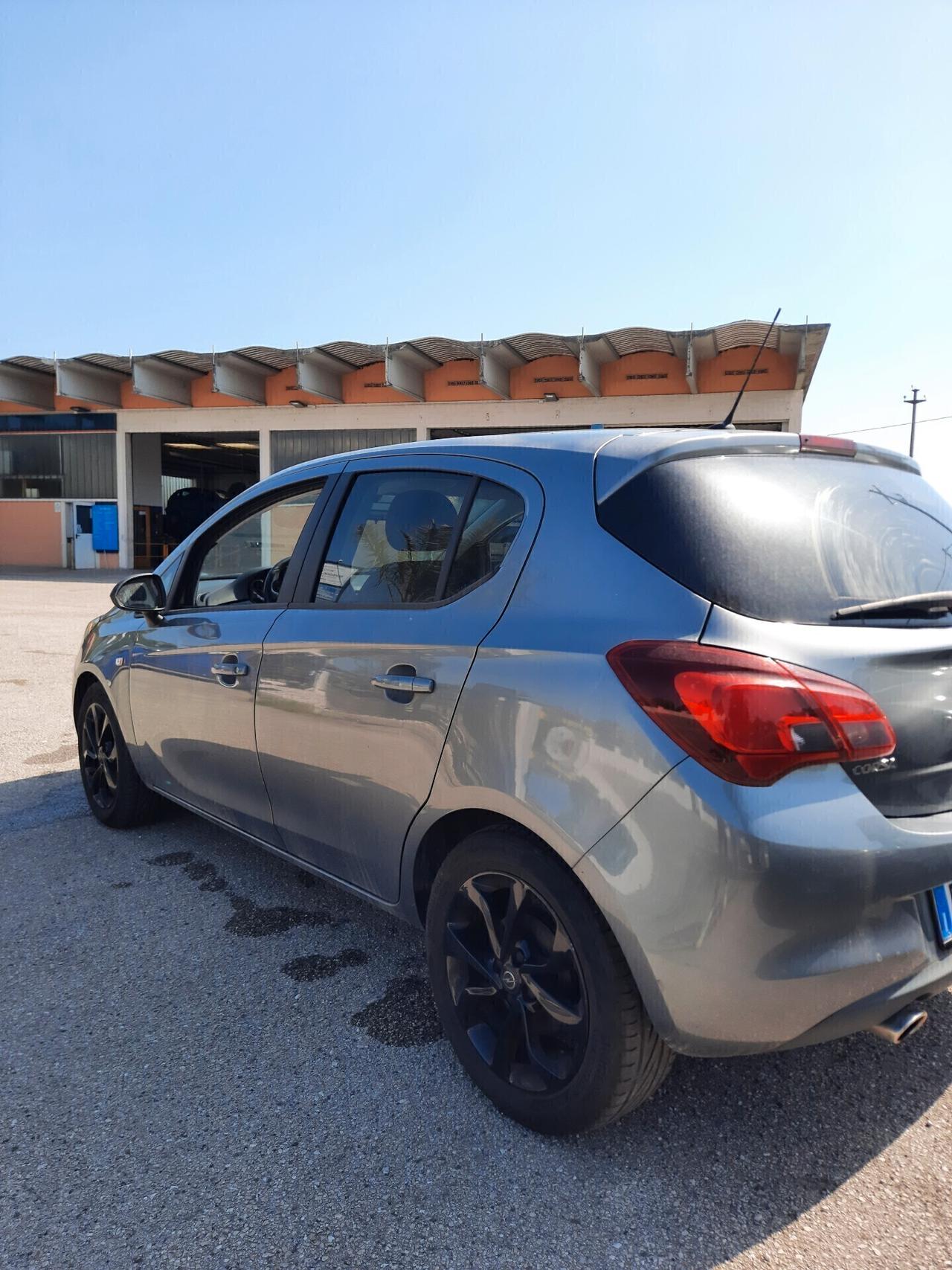 Opel Corsa 1.4 90 CV GPL Tech5 ok NEOPATENTATI