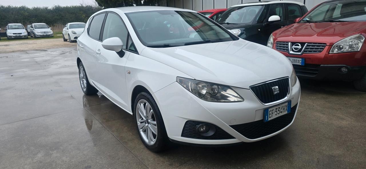 Seat Ibiza 1.2 70 CV 5p. Vendo con.passagio conpreso occasione più revisione x2 anni