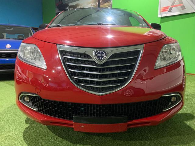 LANCIA Ypsilon 1.2 69 CV 5 porte Gold