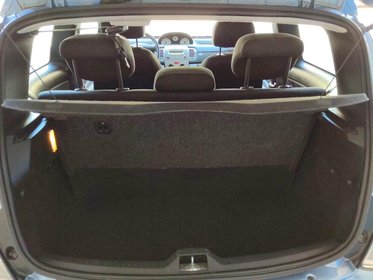 Lancia Ypsilon 1.3 MJT 75 CV Argento