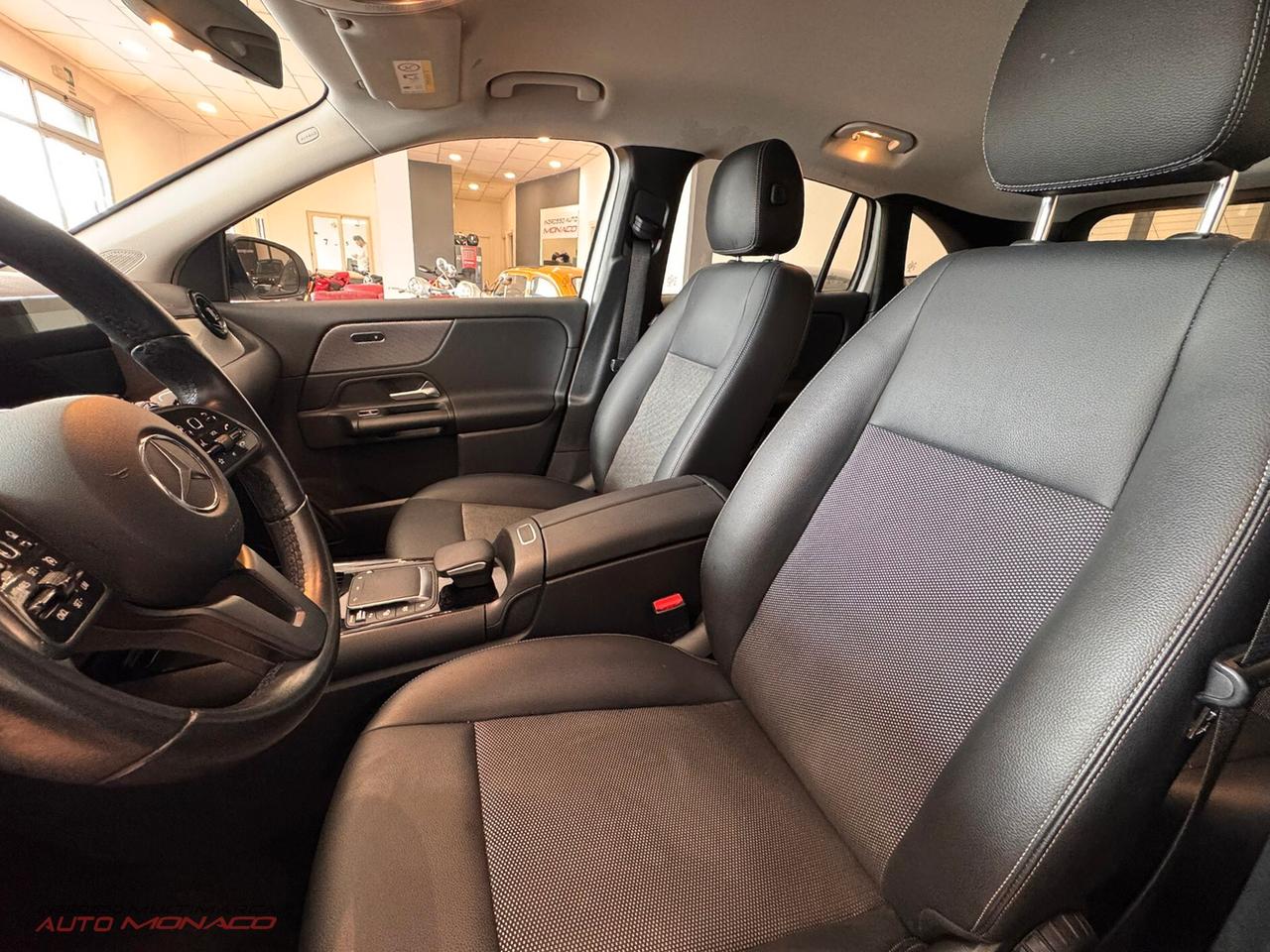 Mercedes-benz GLA 180d Sport 2021