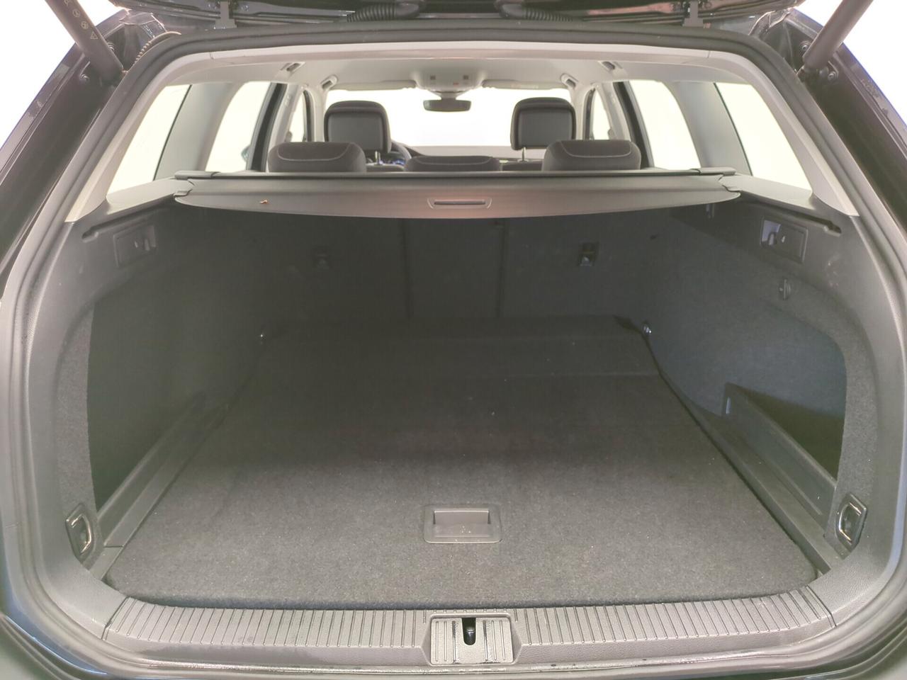 Volkswagen Passat Variant 2.0 TDI 150 CV DSG Business