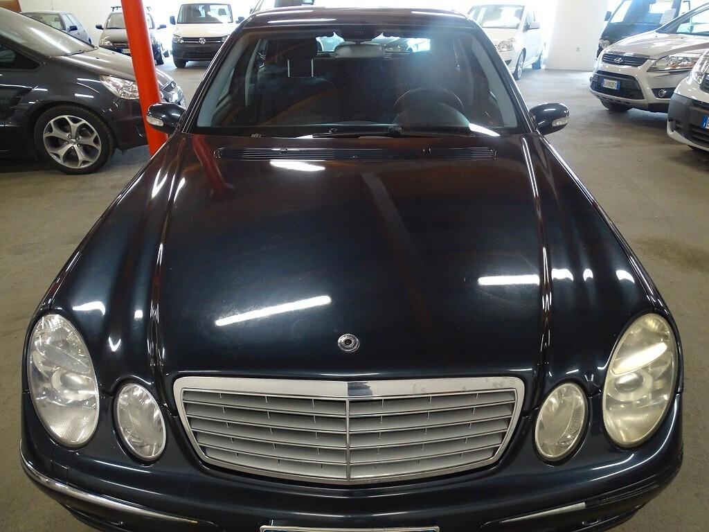 Mercedes E270 CDI Classic 177 CV