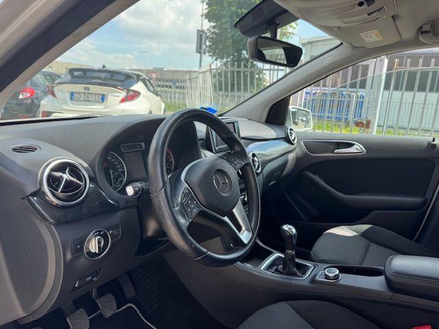 MERCEDES-BENZ B 180 CDI Executive