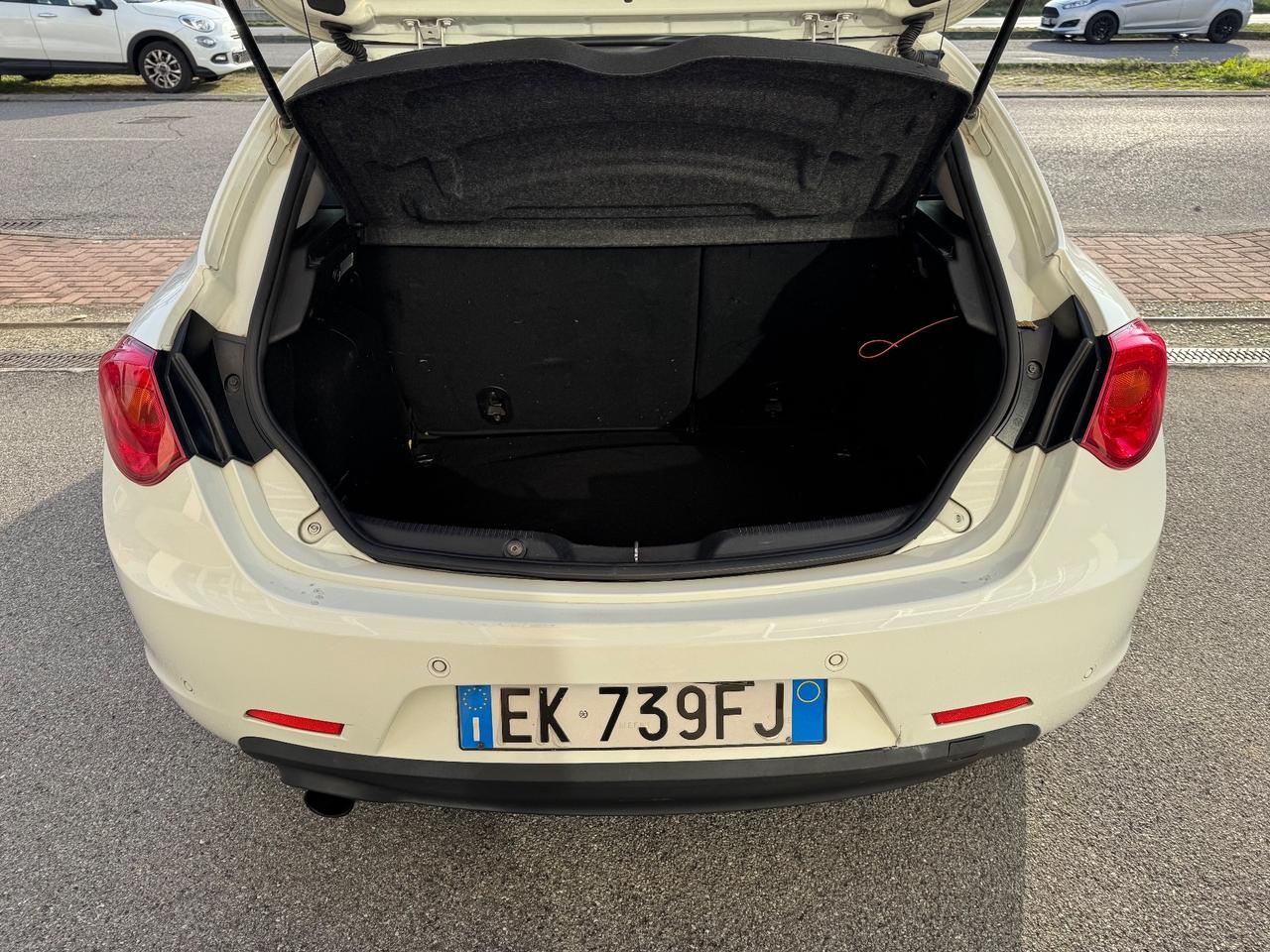 Alfa Romeo Giulietta 1.4 Benzina&GPL scadenza 2031