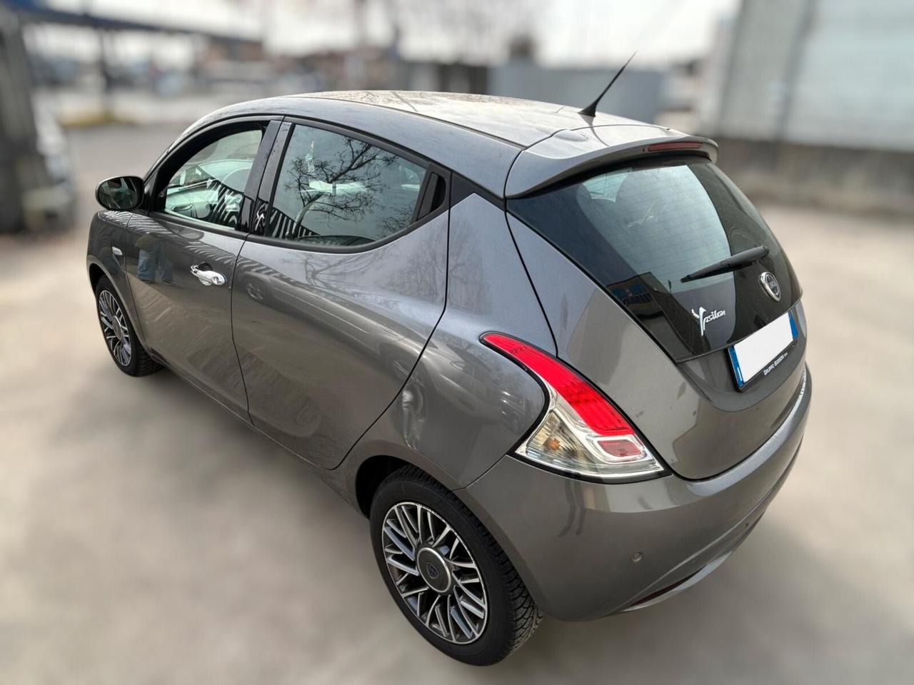 Lancia Ypsilon 1.3 mjt - ANCHE PER NEOPATENTATI