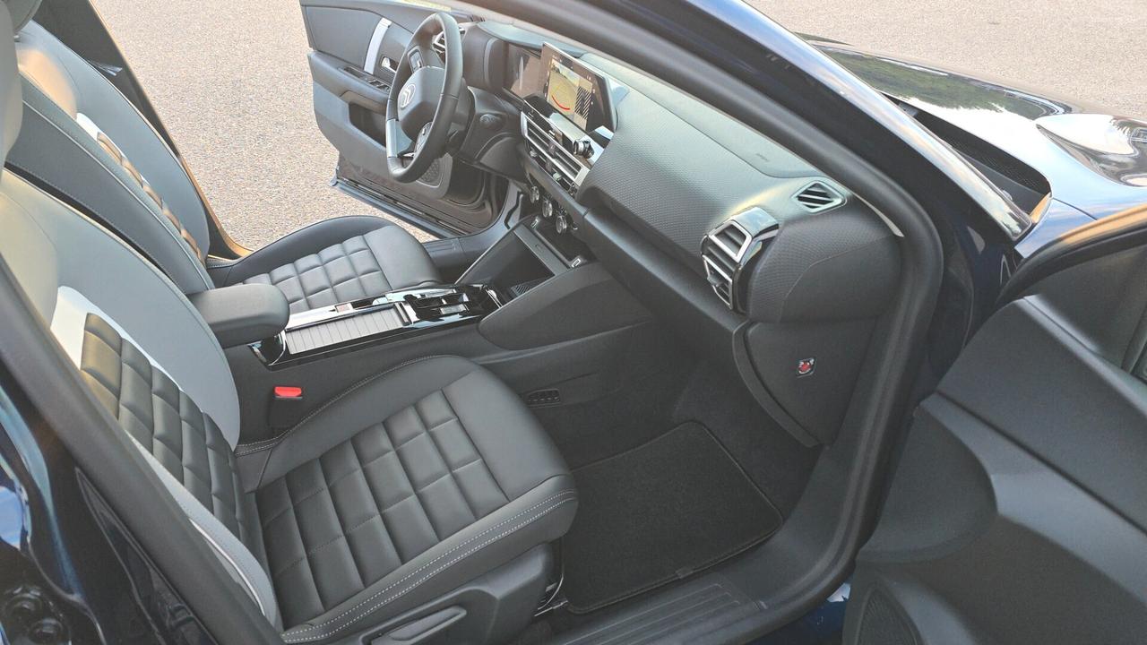 Citroen C4 Hybrid 136 e-DCS6 Max