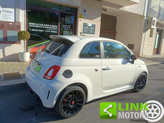 ABARTH 500 1.4 Turbo T-Jet esseesse