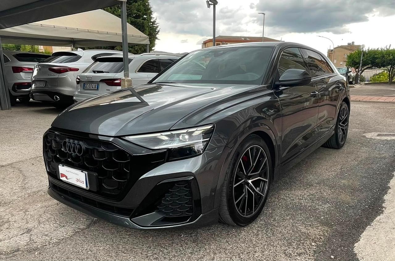 Audi Q8 50 TDI 286 CV quattro S line edition 2024