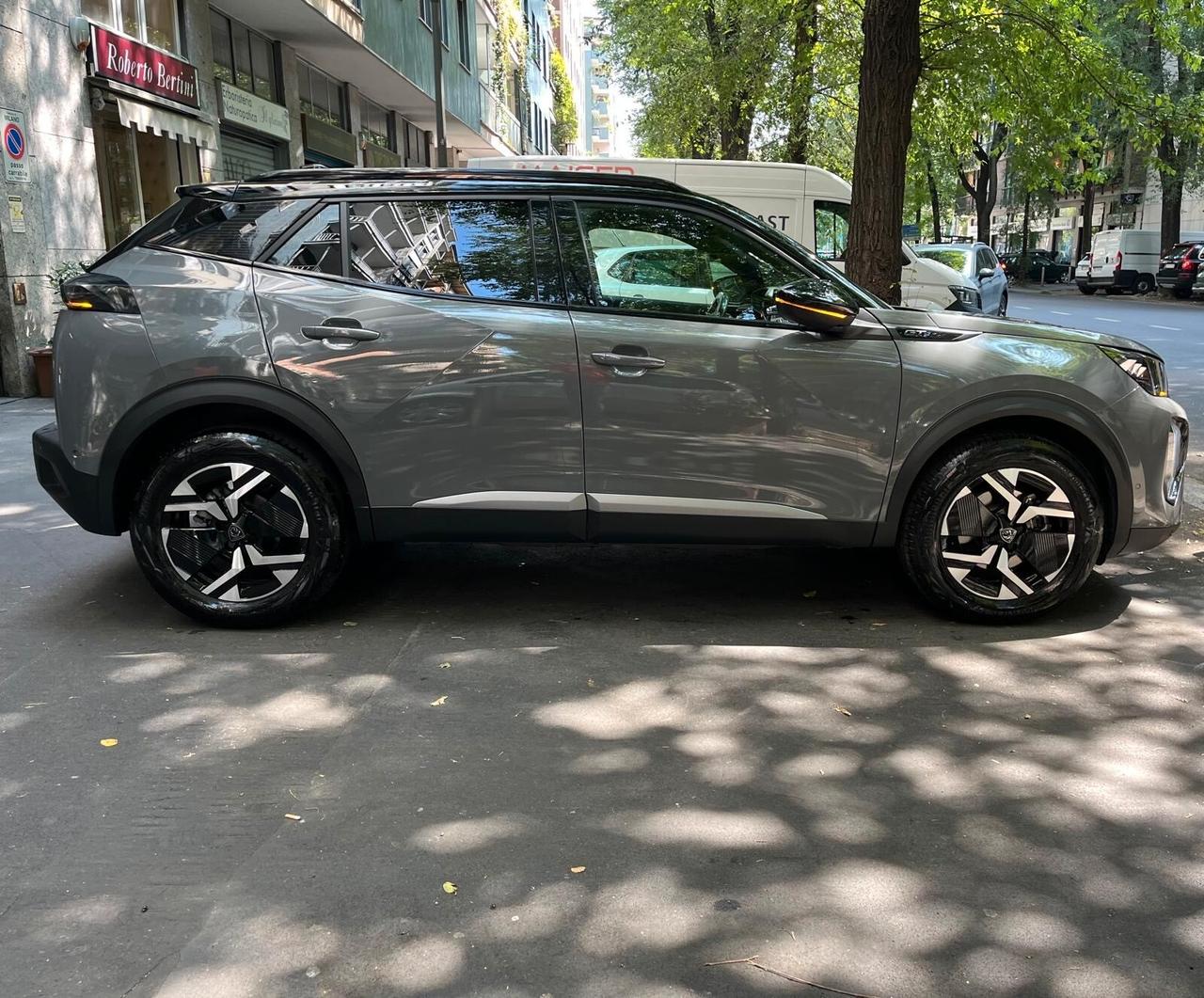 Peugeot 2008 Hybrid 136 e-DCS6 GT