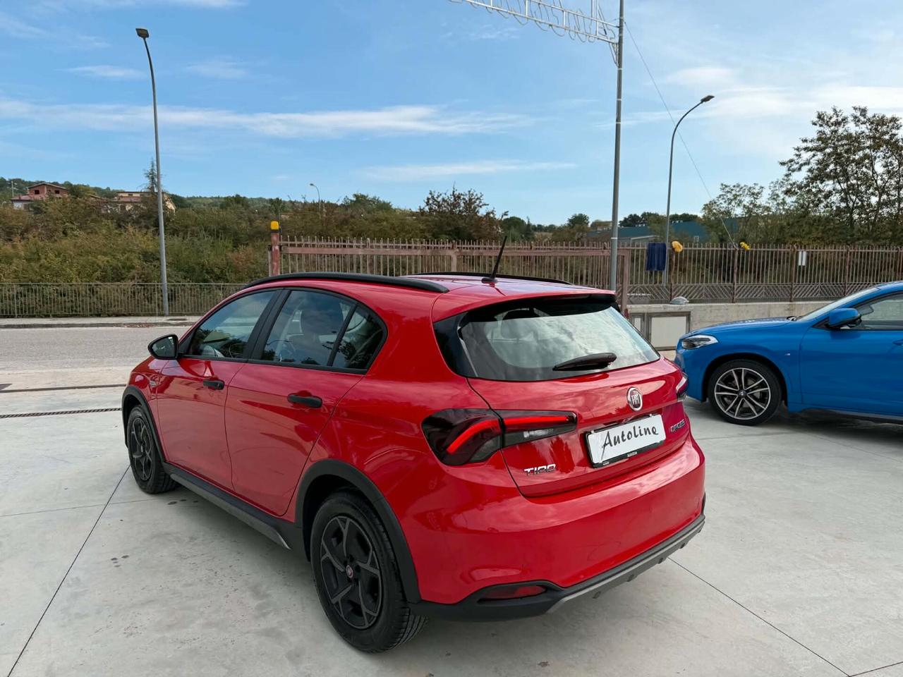 Fiat Tipo 1.3 Mjt 95CV CITY CROSS RETRO CARPLAY