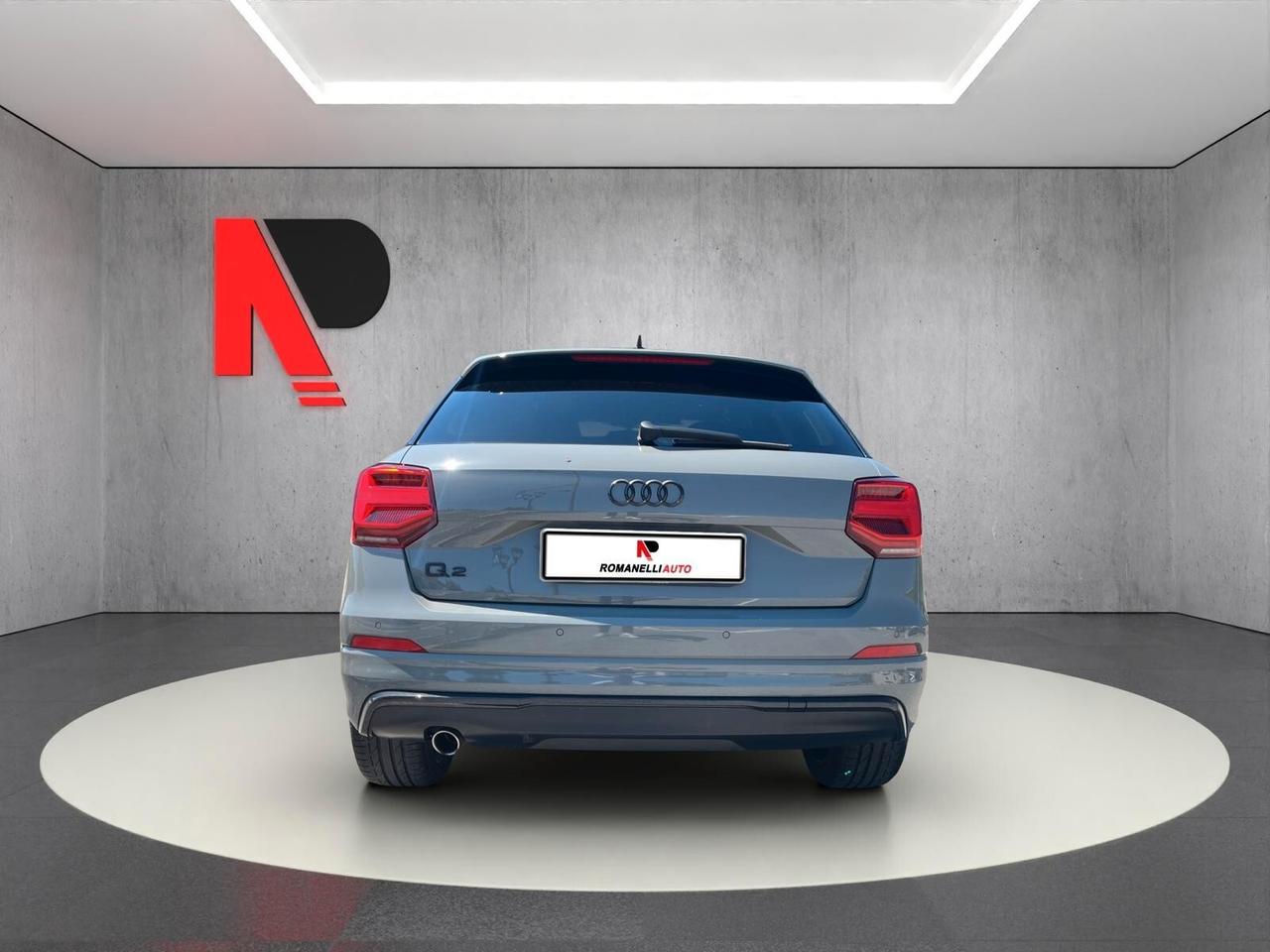 Audi Q2 1.6 TDI Identity Black 115Cv
