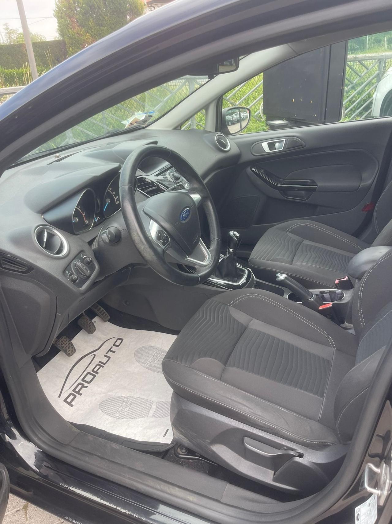Ford Fiesta 1.4 5p. Bz.- GPL Titanium