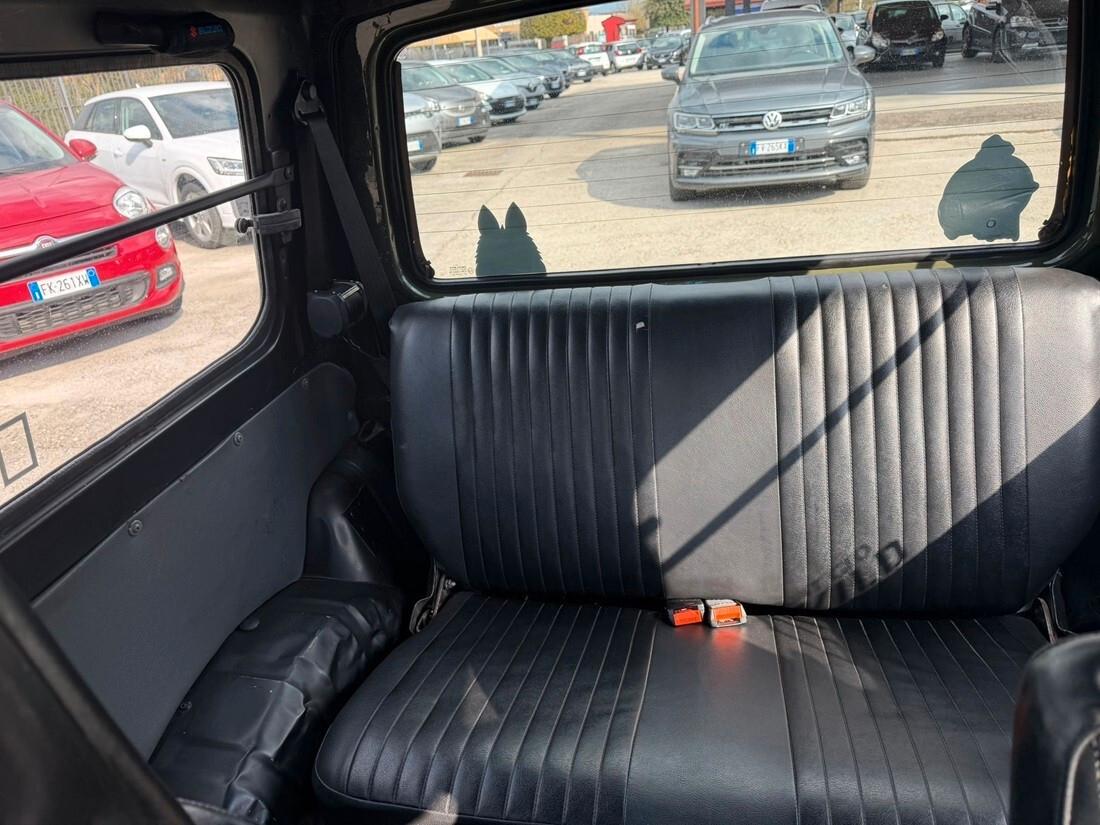 Suzuki SJ Samurai SJ413 Berlina TA De Luxe